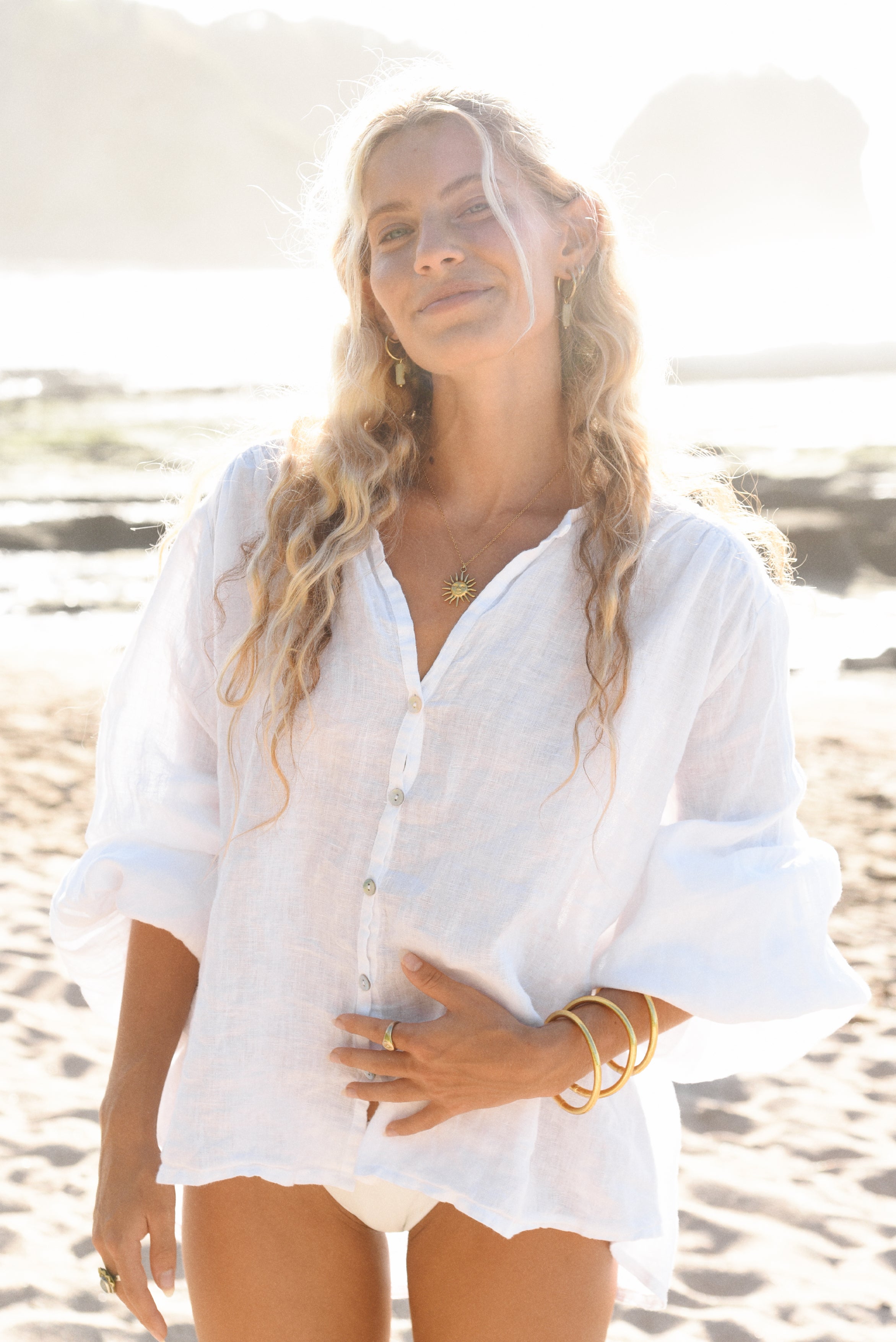 The Lily Blouse // Blanco