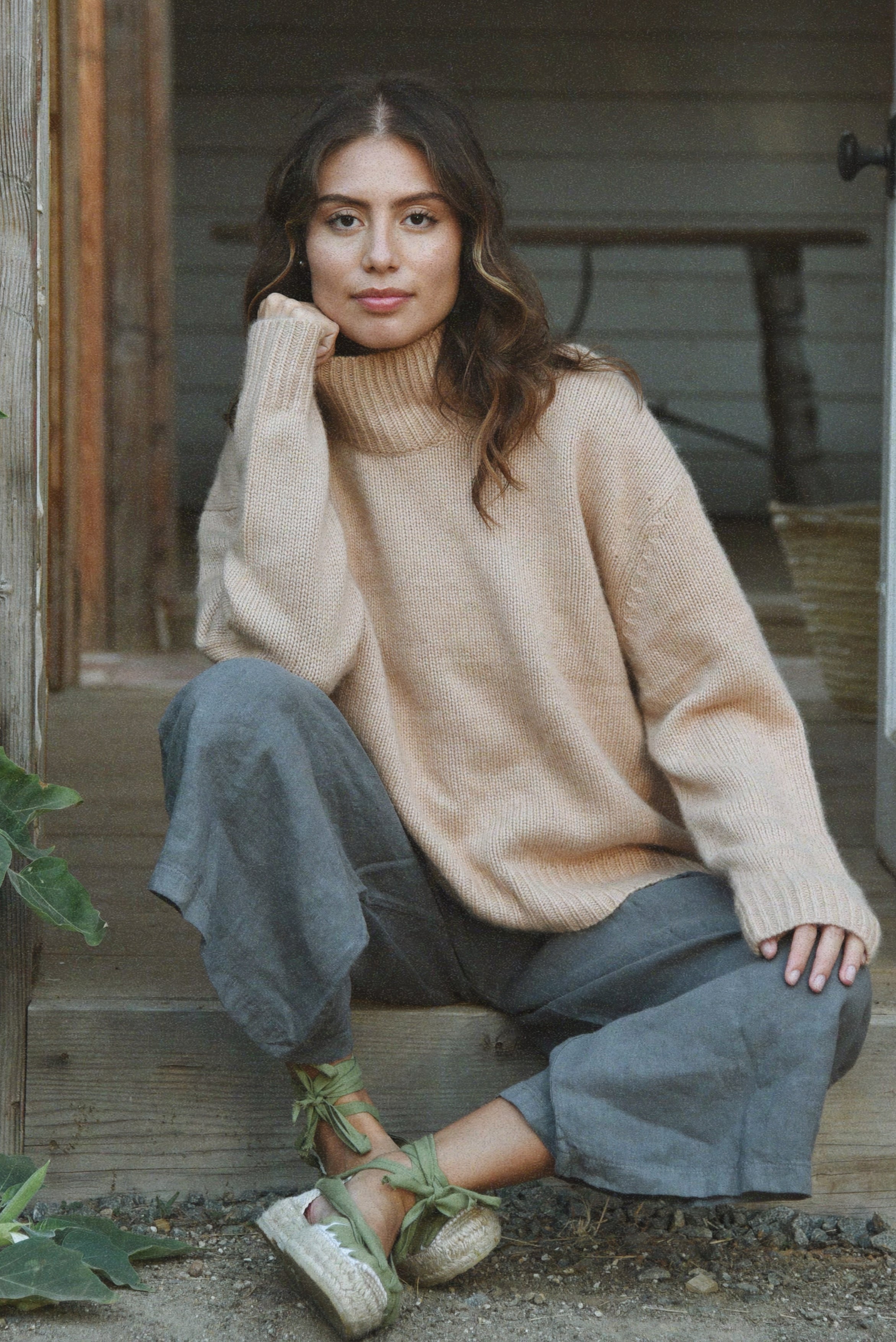 The Cashmere Carmel Sweater // Canyon