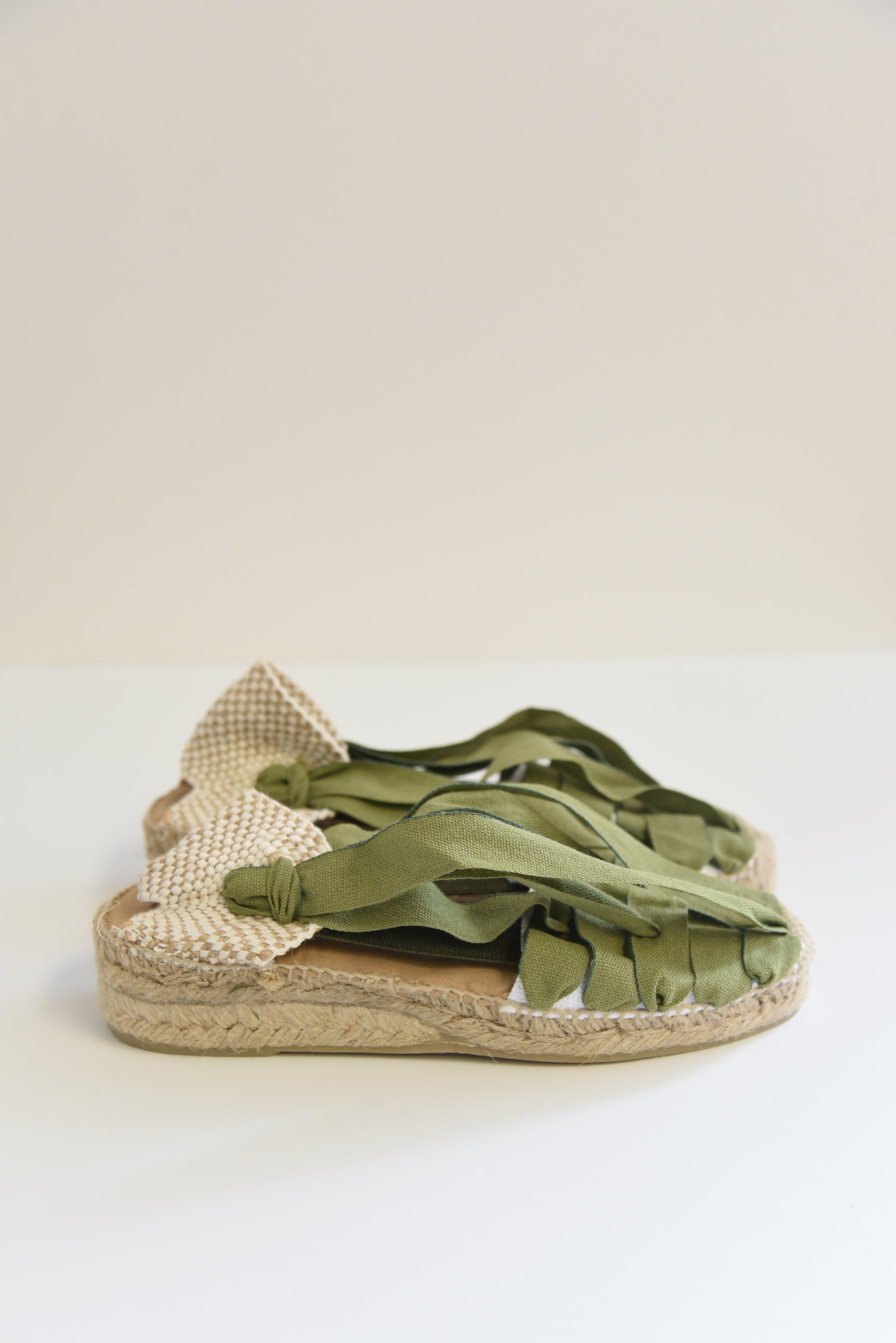 The Guapa Espadrilles // Sage