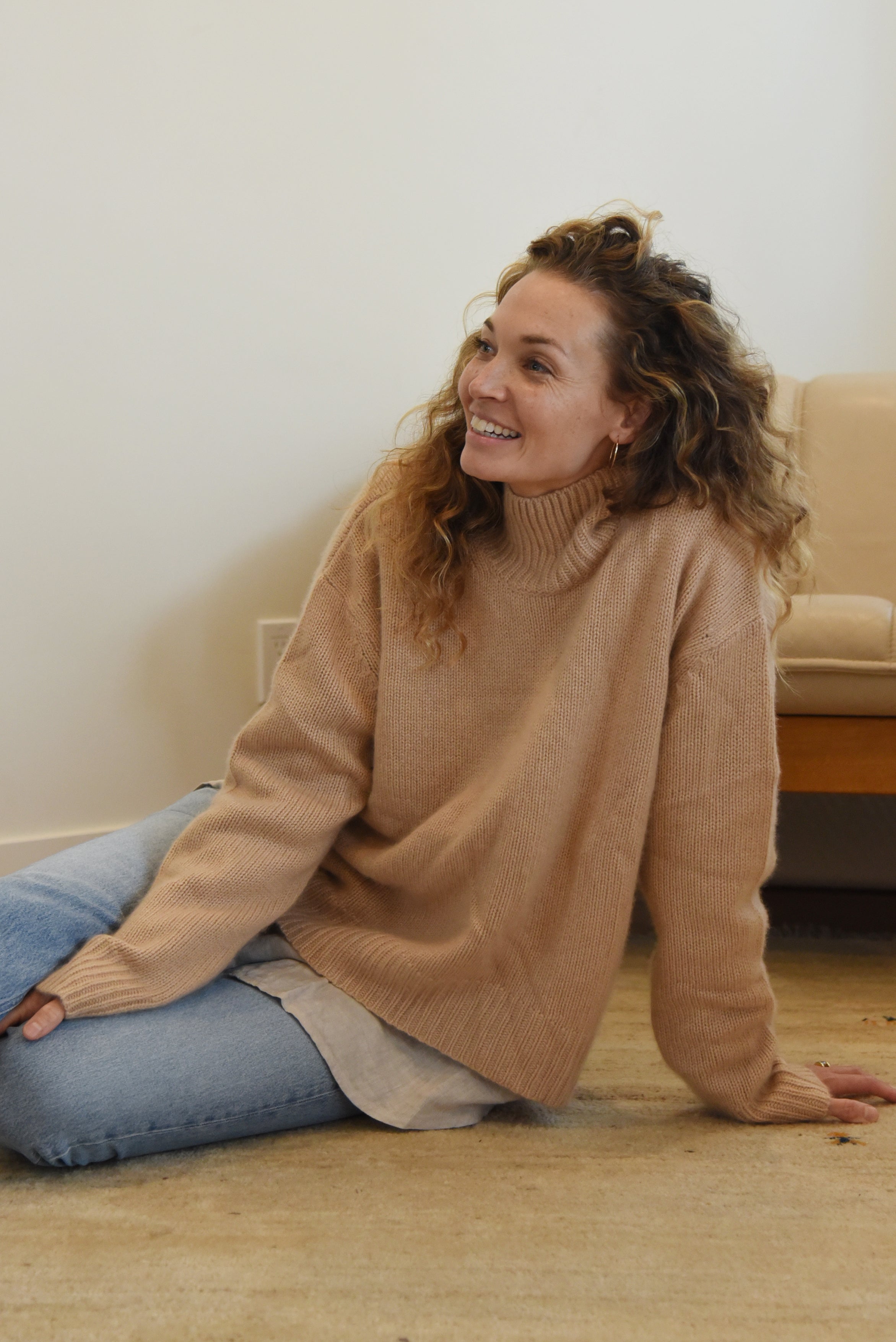The Cashmere Carmel Sweater // Canyon