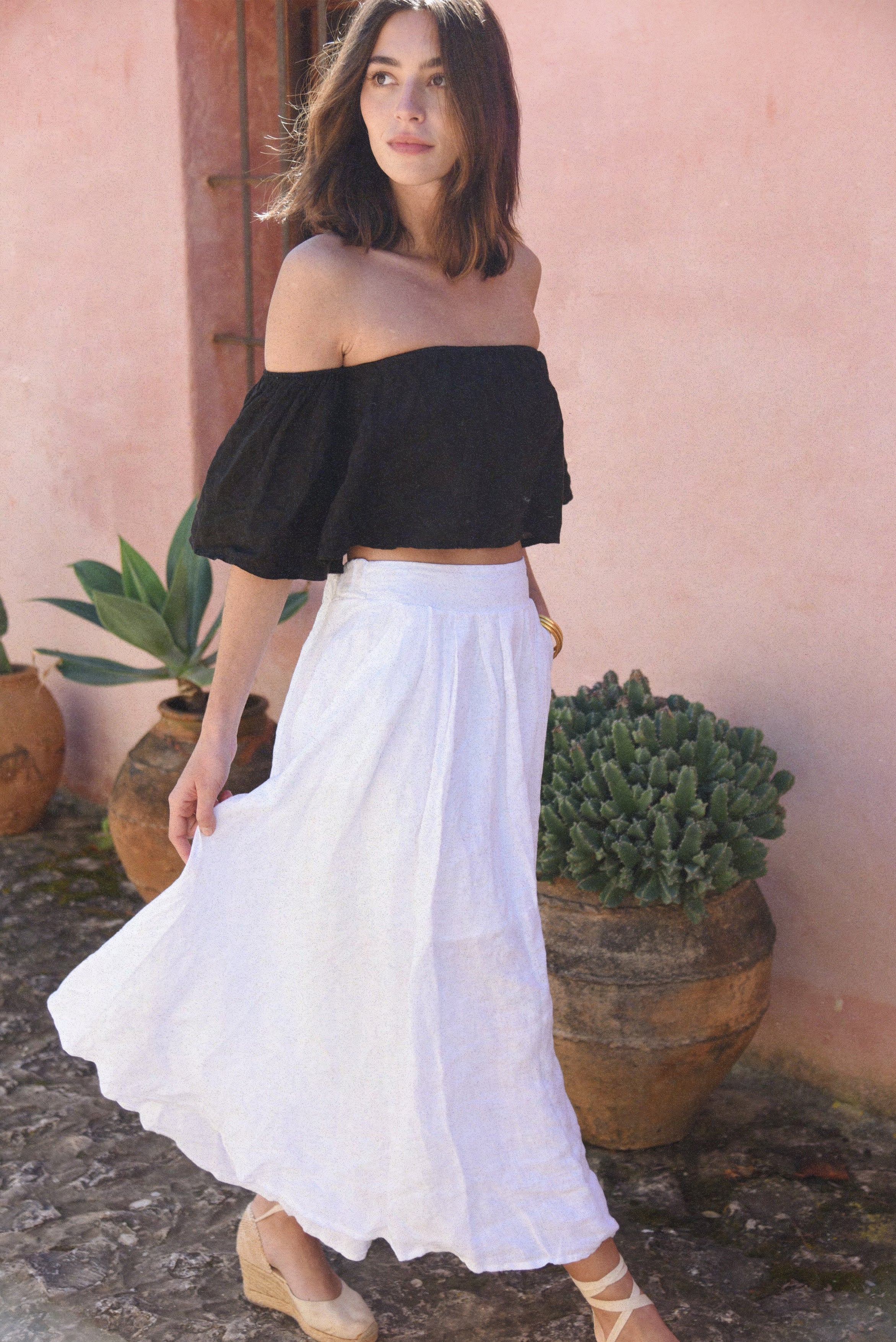 The Alba Skirt // Blanco