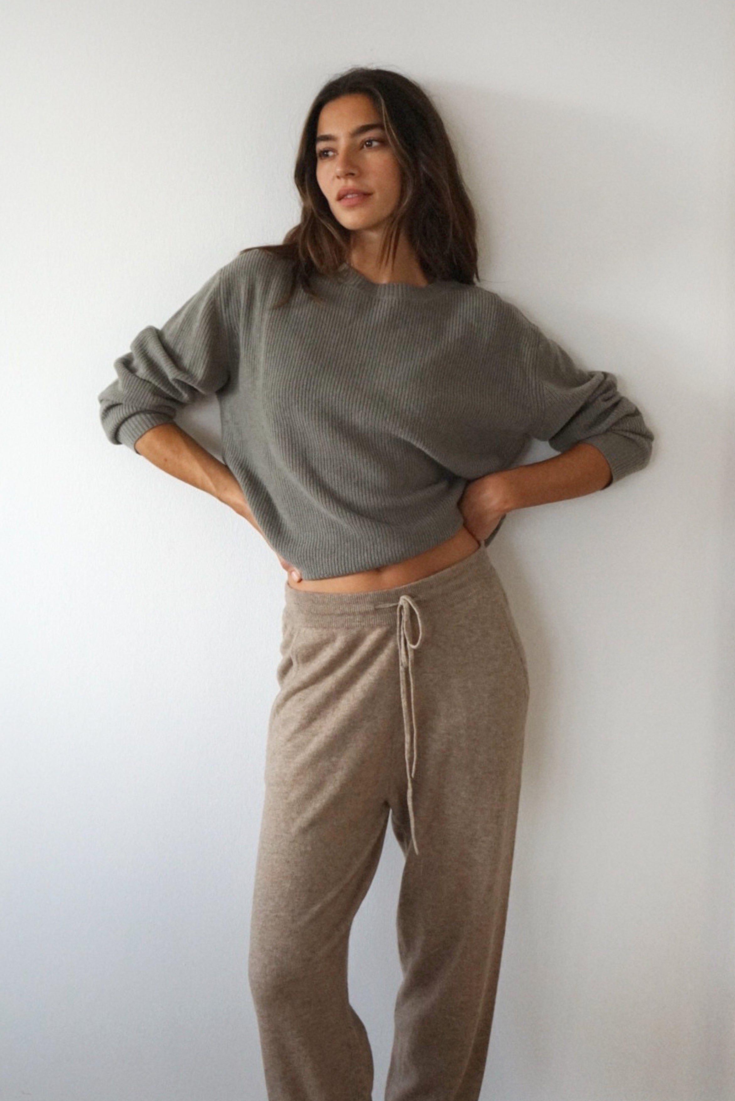 The Viola Cashmere Pants // Rye