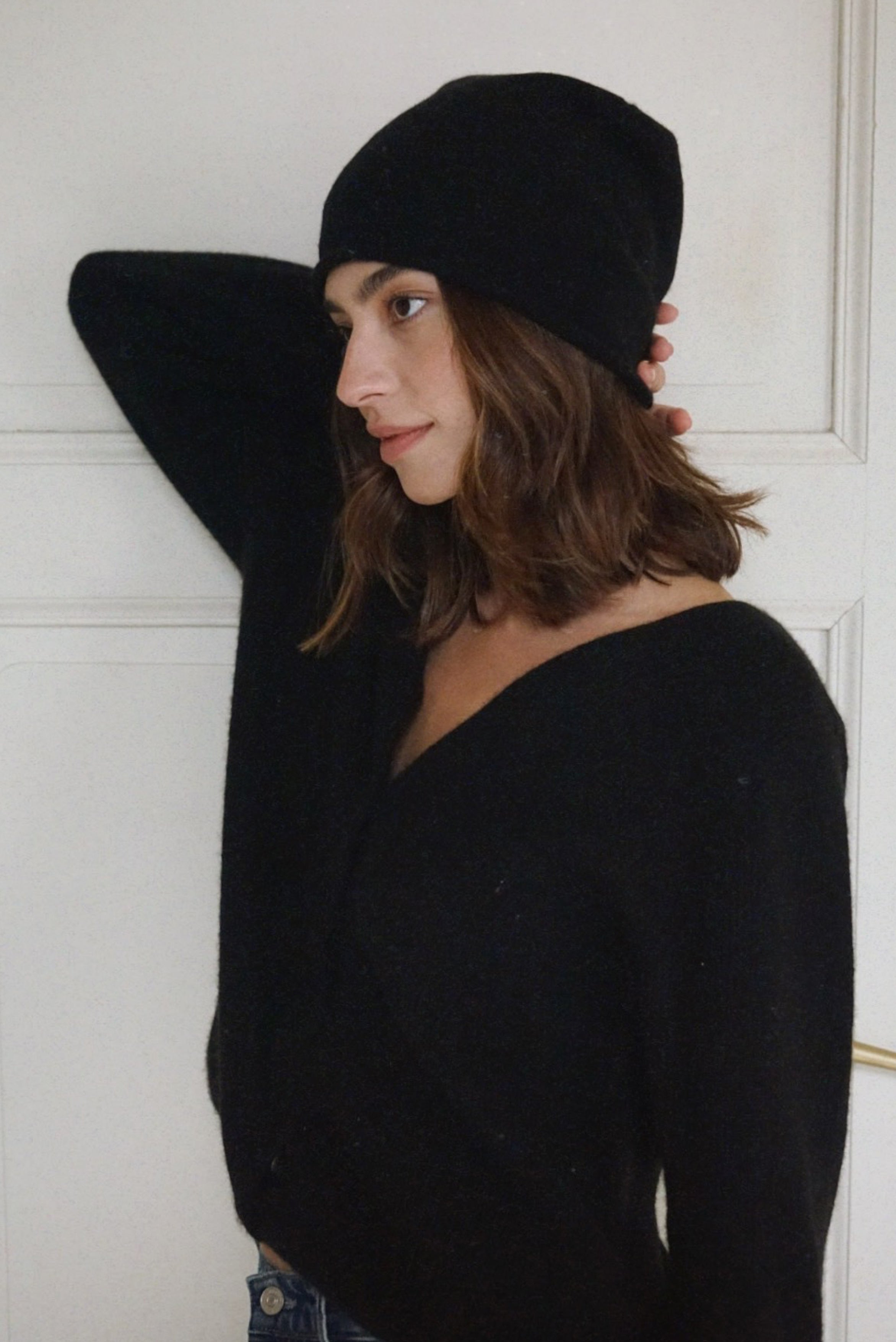 The Mathilda Cashmere Beanie // Noir