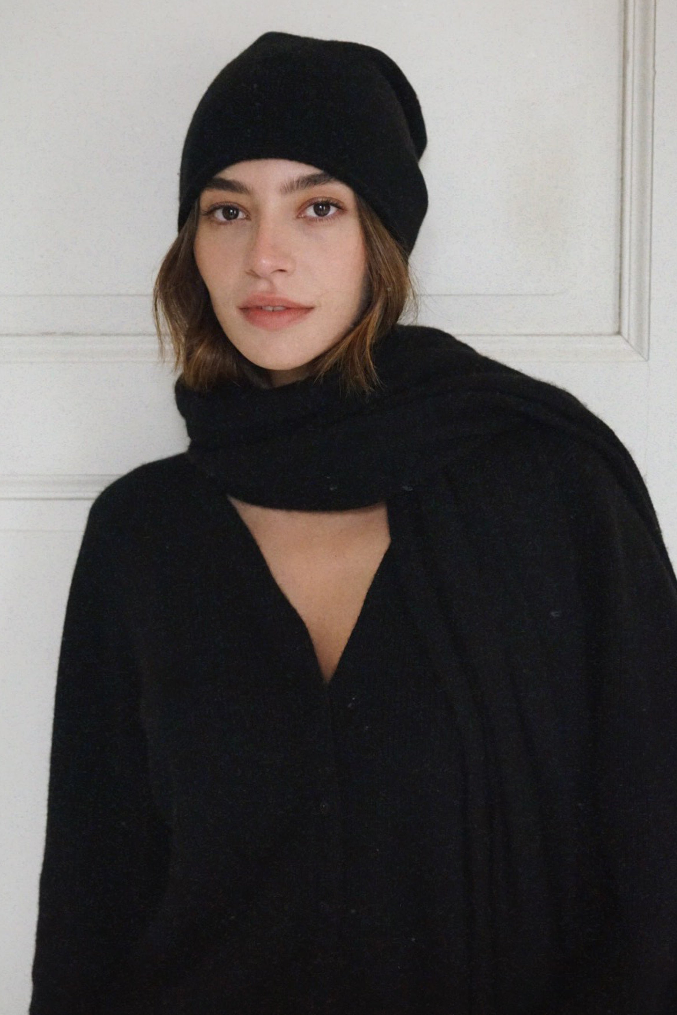 The Mathilda Cashmere Beanie // Noir